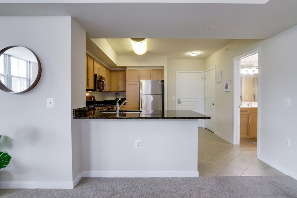 Fantastic 2 Bedroom Condo At Pentagon City Арлінгтон Екстер'єр фото